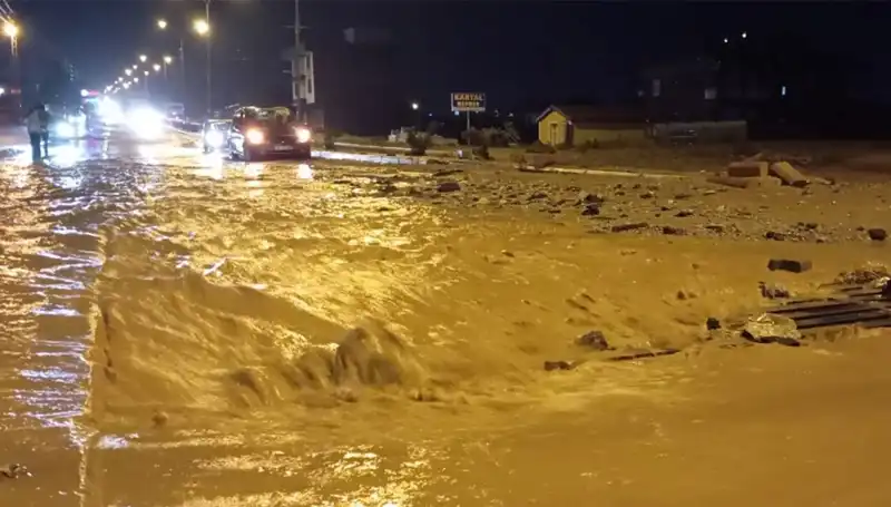 Konya ve Ankara'yı Vuran Sel Felaketi: Son Durum ve Kurtarma Çalışmaları