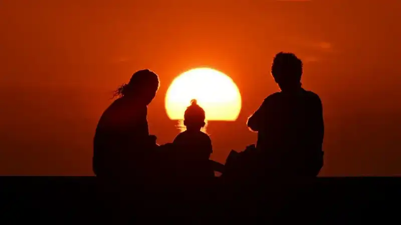 Küba Elektrik Kesintileriyle Mücadele Ediyor: Güneş Enerjisi Çözüm Olacak mı?