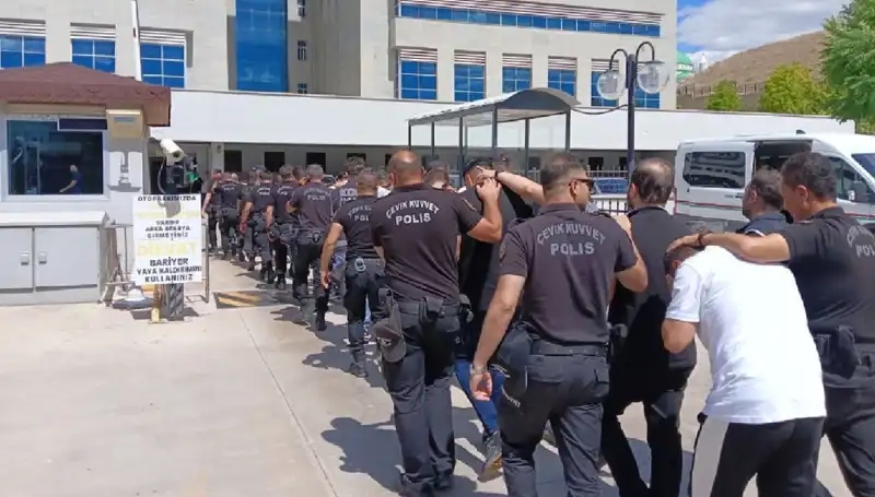 Ankara'da Tehditkar Haraç Çetesine Operasyon: Avukatların Rolü İfşa Edildi