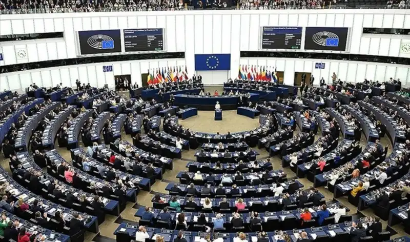 Ticaret Sözleşmesi Krizi: AB-ABD Anlaşmaları Askerde mi Kalacak?