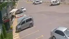 Bolu Dağı'nda Sıra Dışı Bir Kaza: İki Araç Çarpıştı, Yüzlerce Metre Düşerek Uçuruma Yuvarlandı