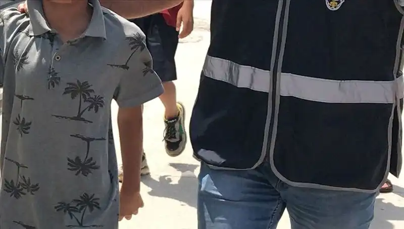 612 Bin Çocuğun Suça Karışması: Nedenleri ve Çözüm Önerileri