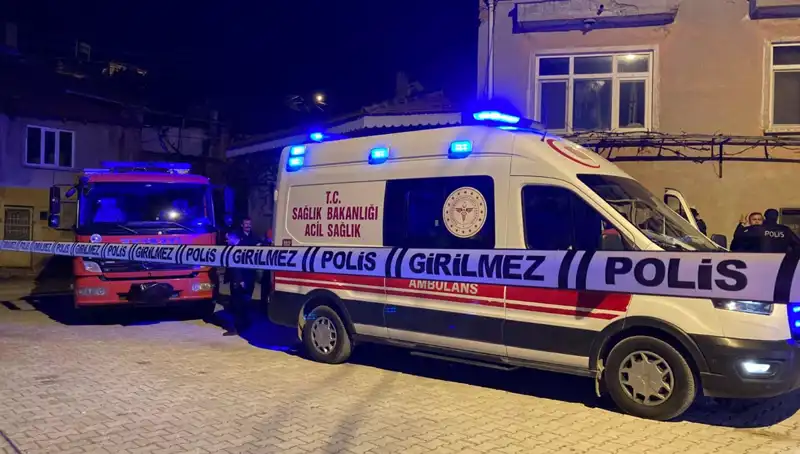 Yaşlı Adamın Evinin İçinde Yanmış Olarak Bulunması Şok Etti