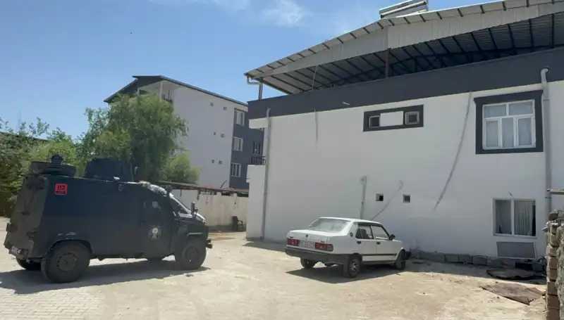 Babalar Günü'nde Şok Eden Olay: Çekiçle Babasına Saldıran Genç Tutuklandı