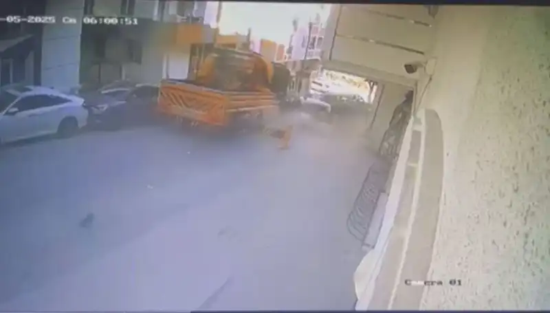 Kontrolden Çıkan Vinç, 23 Aracın Korkulu Rüyası Oldu