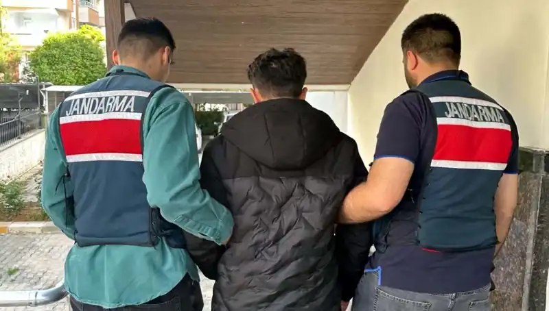 4 İlde Dolandırıcılık Operasyonu: 35 Kişi Tutuklandı, Yeni Yöntemler Ortaya Çıktı