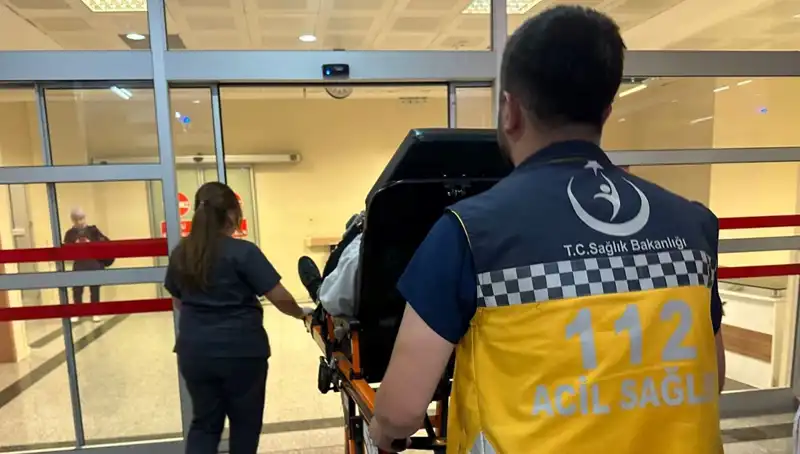 Adıyaman'da Kadın Kavgasına Müdahale Eden Adam Bıçakla Yaralandı