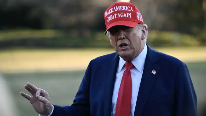 Trump'ın Kendini Övdüğü Paylaşım: Ukrayna Krizi ve Savaş Tehditi