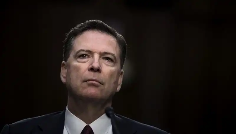 FBI Eski Şefi, Trump'la İlgili Sosyal Medyada Şaşırtıcı Paylaşımda Bulundu