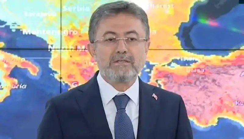 Son Dakika: Bakan Yumaklı Orman Yangınları Hakkında Kritik Açıklama Yaptı!