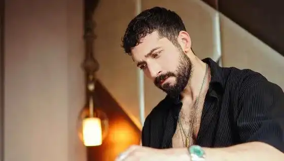 Emre Bulut'a Şok Suçlama: Sahte Polislikle Araç Çaldığı İddia Ediliyor!