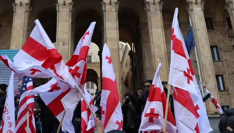 Gürcistan'da Enflasyon Rüzgarı: Yaşam Standardını Tehdit Ediyor